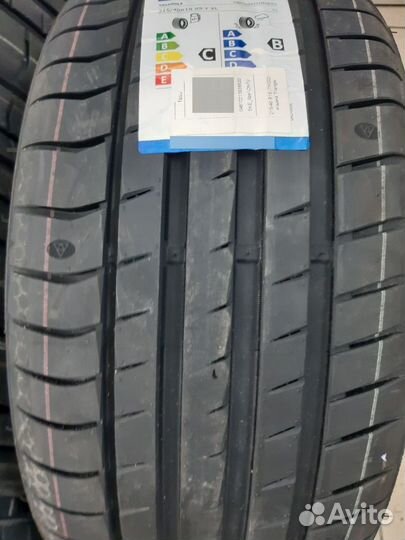 Triangle EffeXSport TH202 215/45 R18 93Y