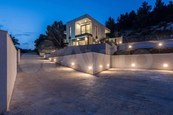 Коттедж 260 м² на участке 20 сот.