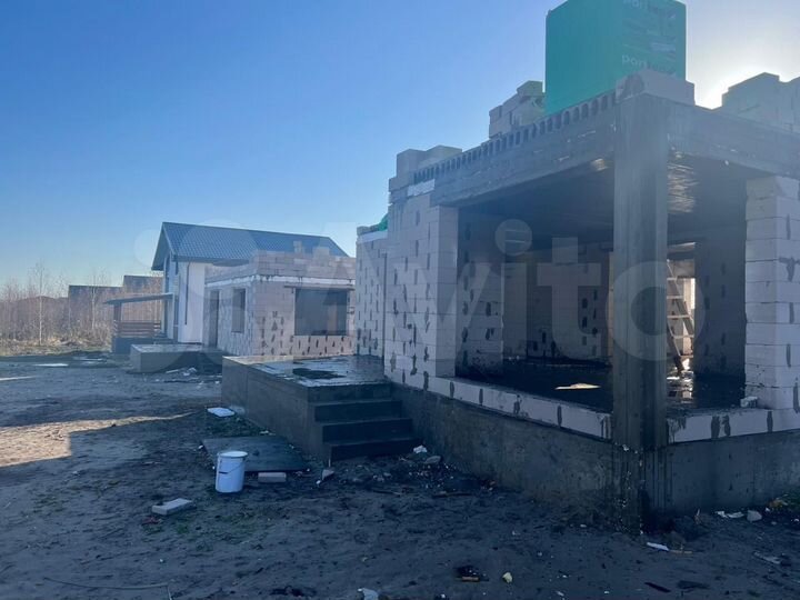 Коттедж 176 м² на участке 11 сот.