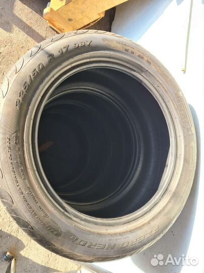 Pirelli P Zero Nero GT 225/50 R17 98Y