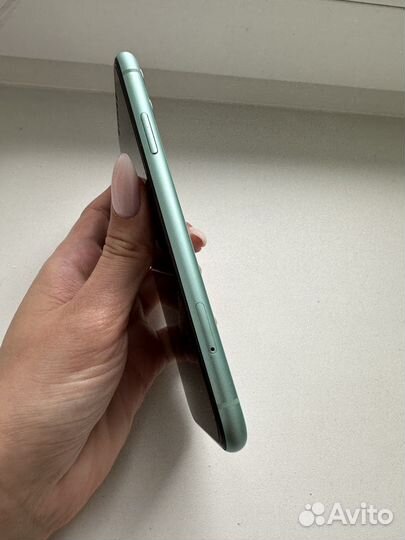 iPhone 11 на 128гб