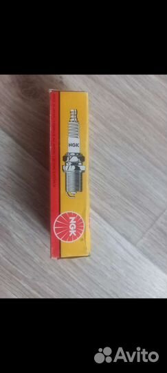 Свечи зажигания NGK