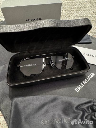 Balenciaga очки