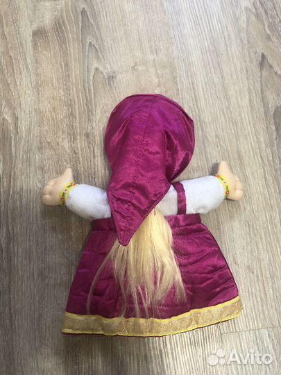 Кукла Маша из мультика про Машу и медведя