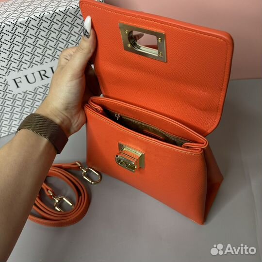 Сумка Furla оранжевая