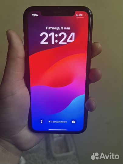 iPhone 11, 64 ГБ