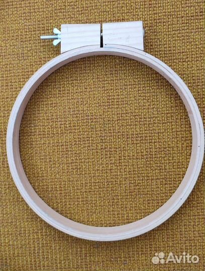 Деревянные пяльца для вышивания