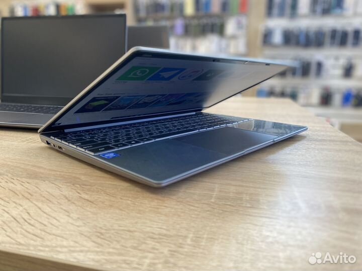 Ноутбук 4 ядерный 512/16