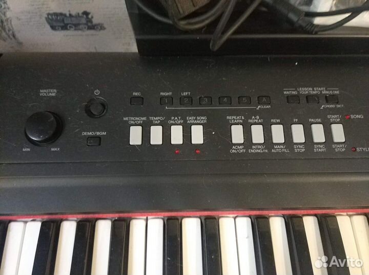 Электронное пианино yamaha