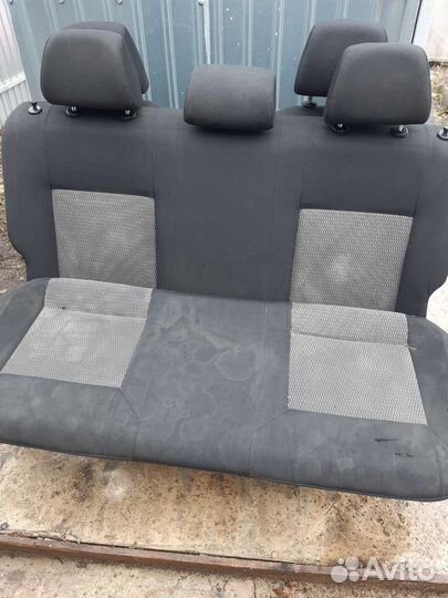 Сиденья на volkswagen polo