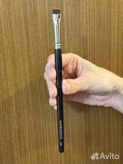 Кисть для макияжа новая, проф A.voevodina