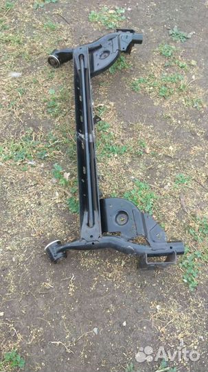 Задняя балка