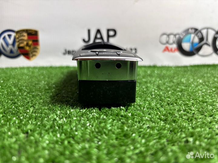 Блок управления стеклоподъемниками Mercedes-Benz C