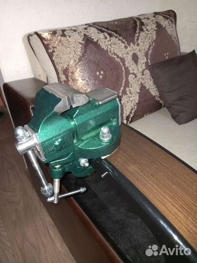 Тиски слесарные СССР