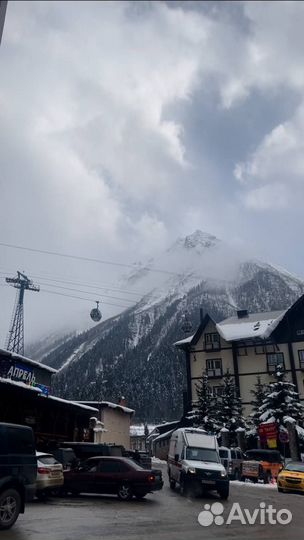 Встречай зиму на вершине окутанного снегами Домбая