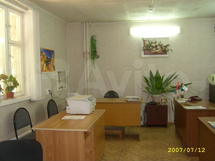 Складское помещение, 980 м²