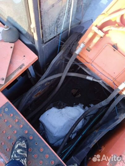 Гусеничный экскаватор Hitachi ZAXIS 330-3, 2008