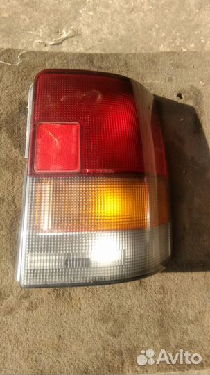 Стоп-сигнал задний правый Subaru Legacy BF EJ20E