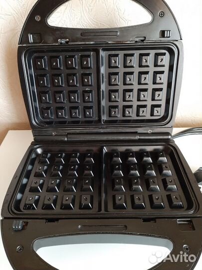 Электрическая вафельница- орешница