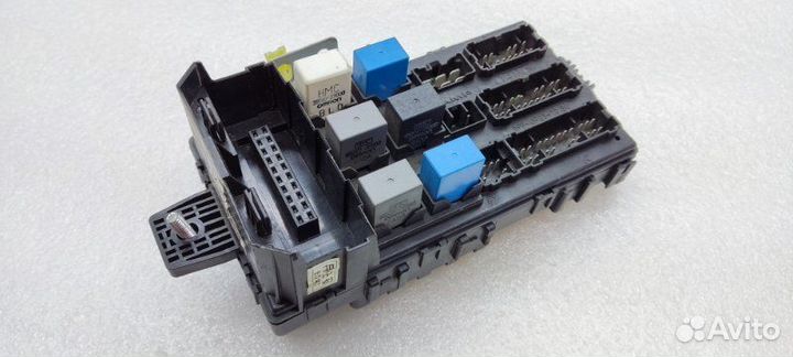 Блок предохранителей Hyundai Santa Fe SM D4EA 2004