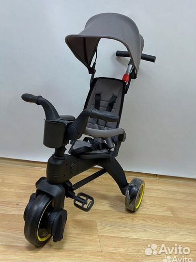 Трехколесный велосипед