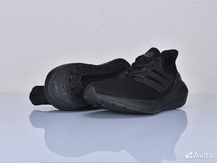 Кроссовки Adidas Ultraboost