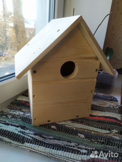 Кормушка скворечник для птиц
