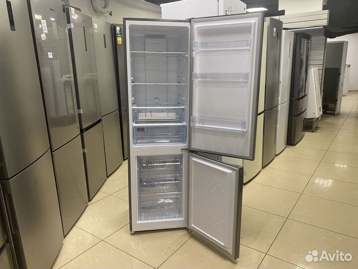 Холодильник Thomson combi BFC30EN04