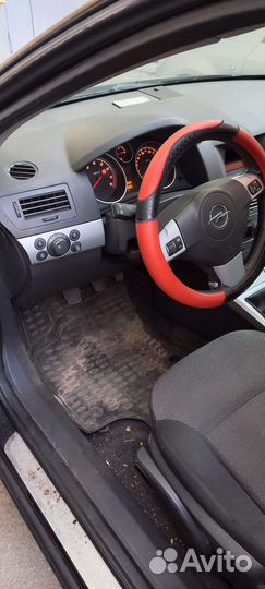 Opel Astra 1.6 МТ, 2010, 163 000 км