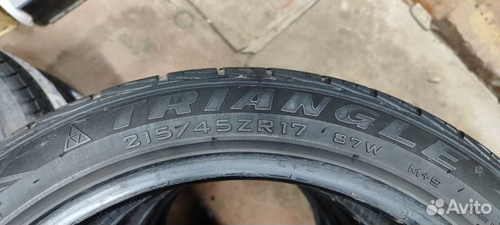 Triangle TR967 215/45 R17 87