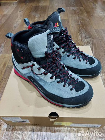 Ботинки треккинговые размер 43