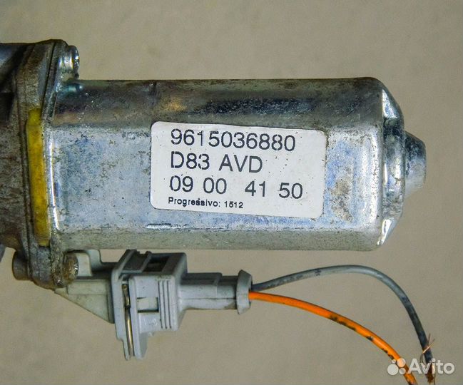 Стеклоподъемник передний правый Peugeot 406 рест