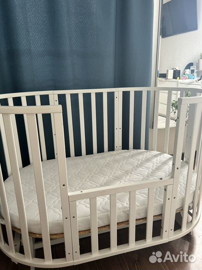 Кровать детская овальная