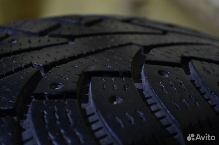 Nokian Tyres Hakkapeliitta SUV 5 225/55 R18