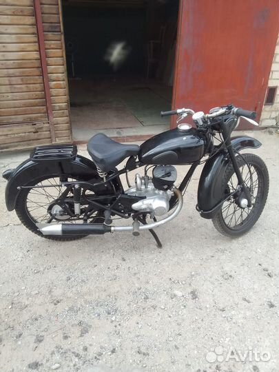 Мотоцикл М1М