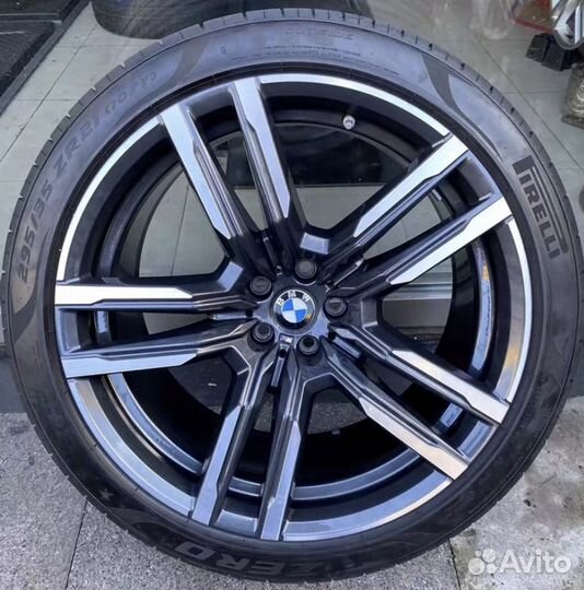 Комплект оригинальных колес BMW X5 G05 8090716