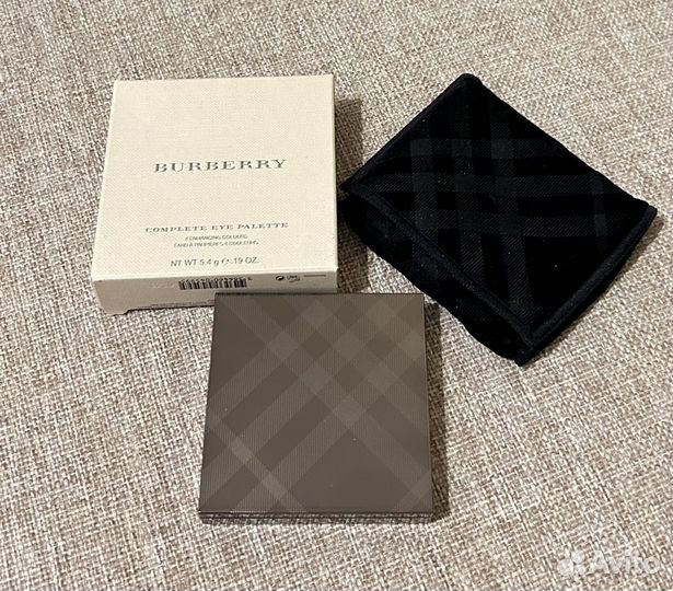 Burberry тени для век