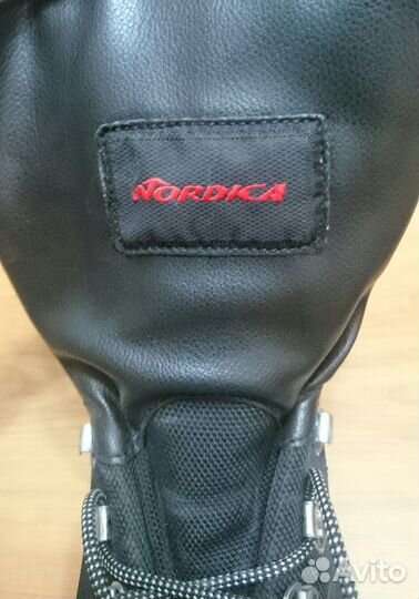 Горные туристические ботинки