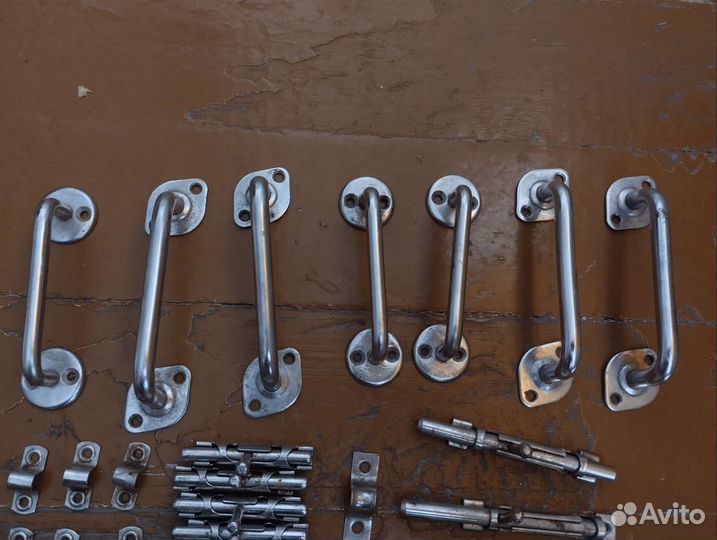 Щеколды, ручки, навесы СССР для окон и дверей