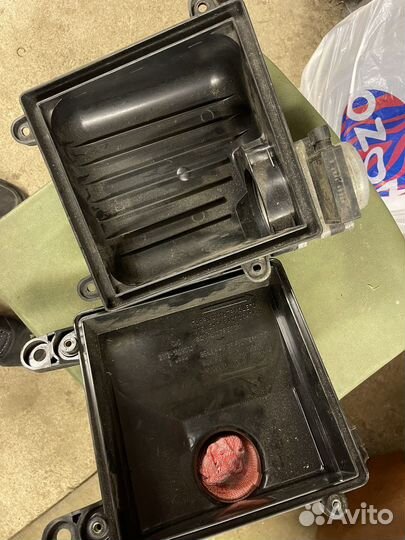 Корпус воздушного фильтра с датчиком