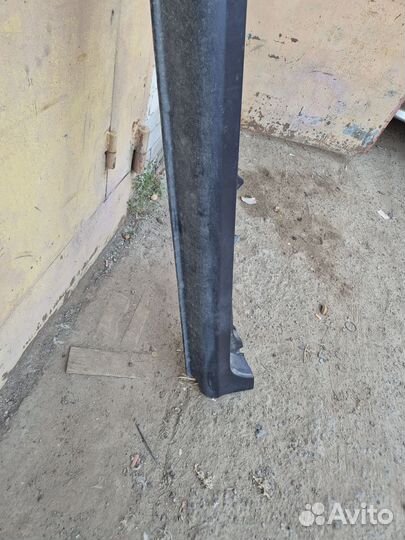 Порог левый пластиковый хетчбек LADA Kalina 1