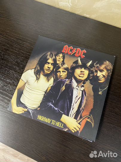 Виниловая пластинка группы AC/DC