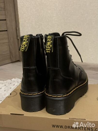 Ботинки женские