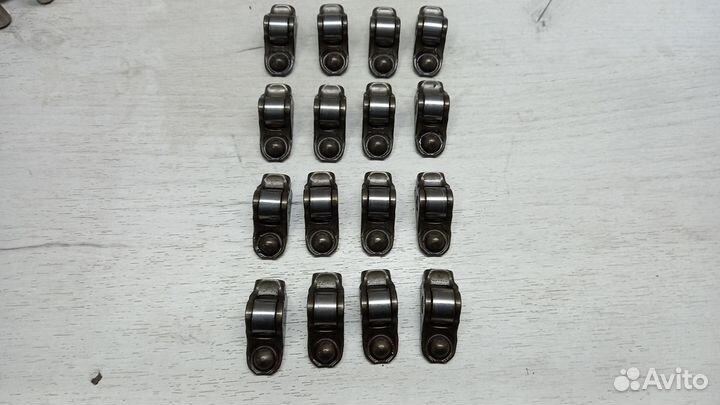 Рокера (коромысло клапана) Toyota Corolla