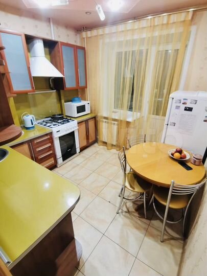 1-к. квартира, 42 м², 4/10 эт.