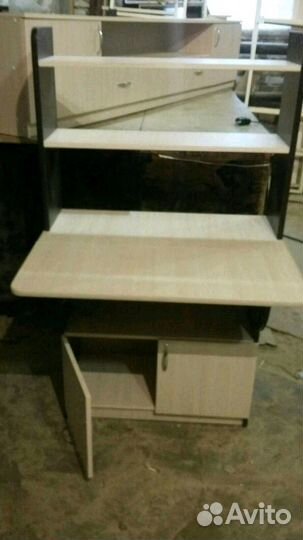 Стол -ученик