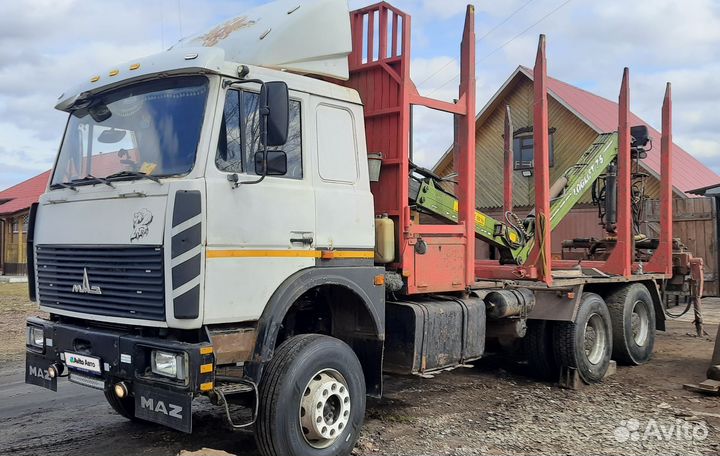 МАЗ 6303А8 с КМУ, 2008