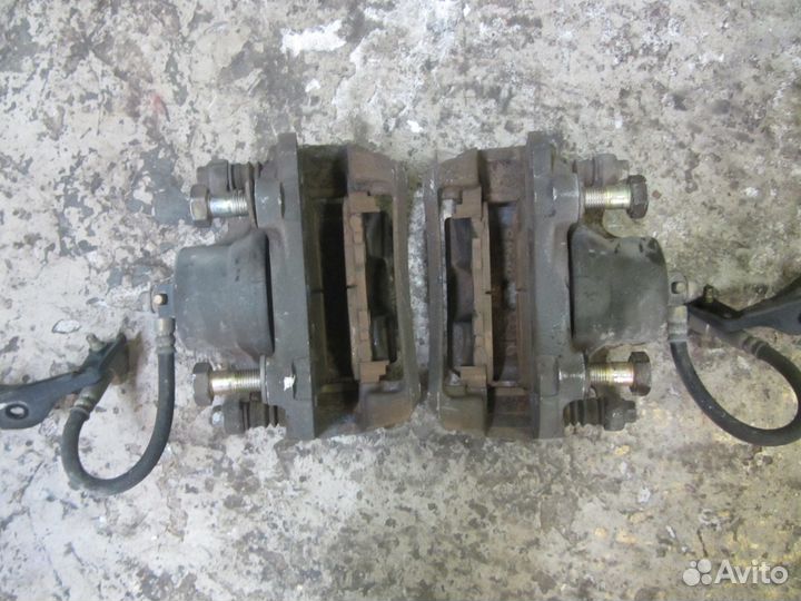 Суппорт передний правый 280мм Nissan Primera P12