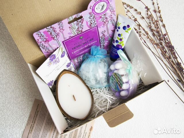 Подарочный набор бокс для женщин средний