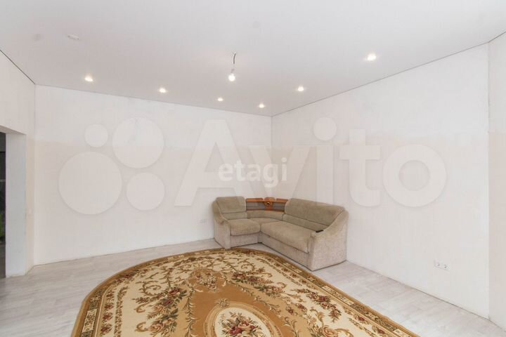 Дом 136 м² на участке 9,2 сот.